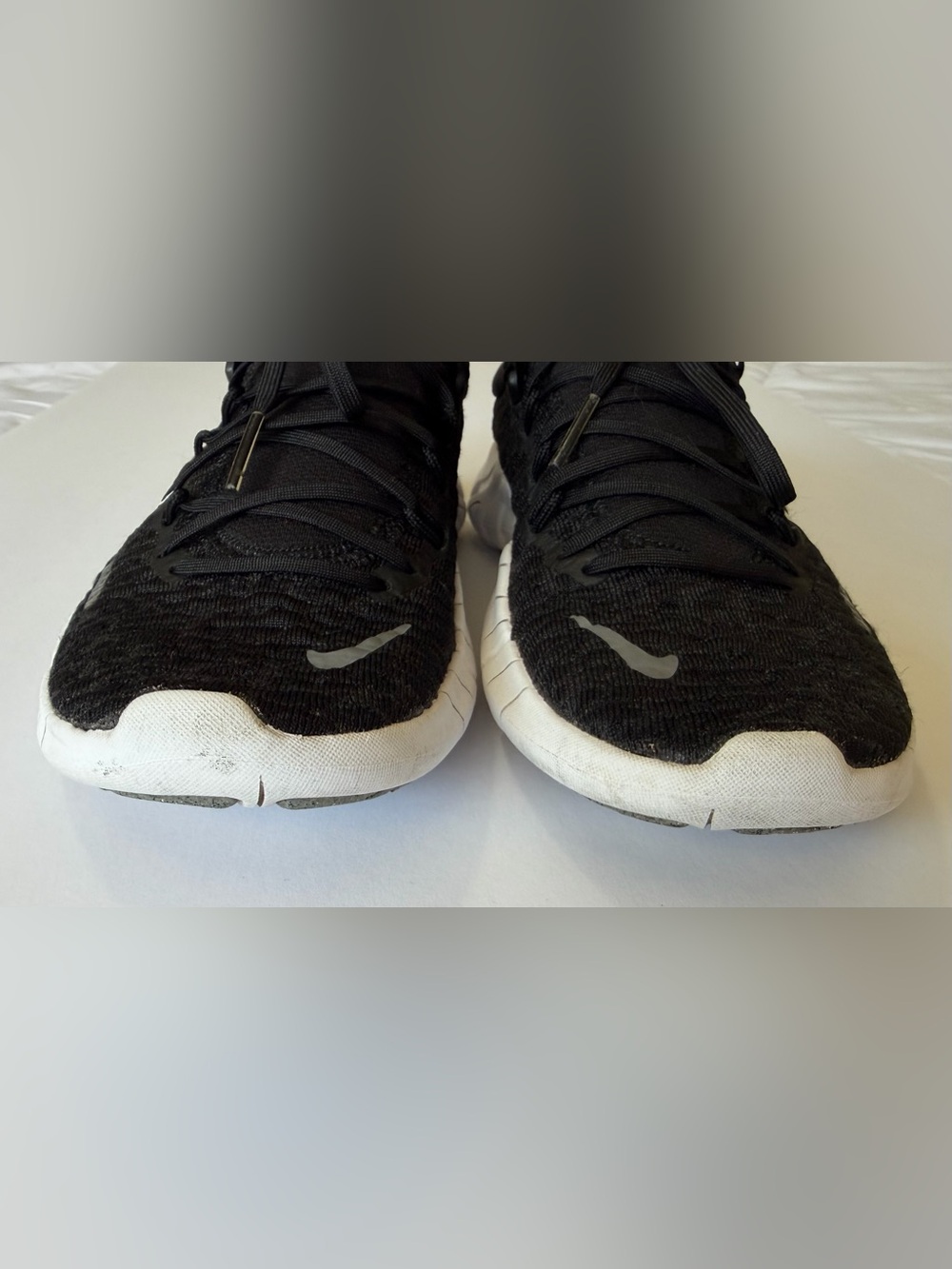 Nike Free Run 5.0 Women’s Size 6 Black White Running Shoes CZ1891-001 - Picture 4 of 8